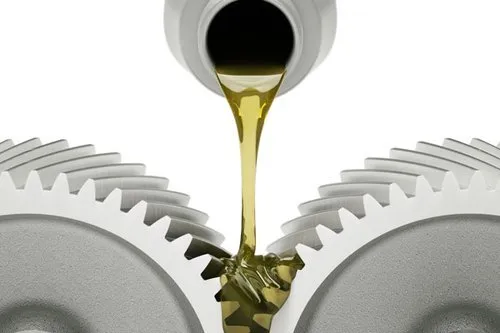 Which Oil Is Best for Tractor Gearbox?Guide for Indian Farmers